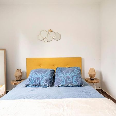 Appartement Avec Jardin Et Terrasse Pres De Paris Mantes-la-Jolie Eksteriør bilde